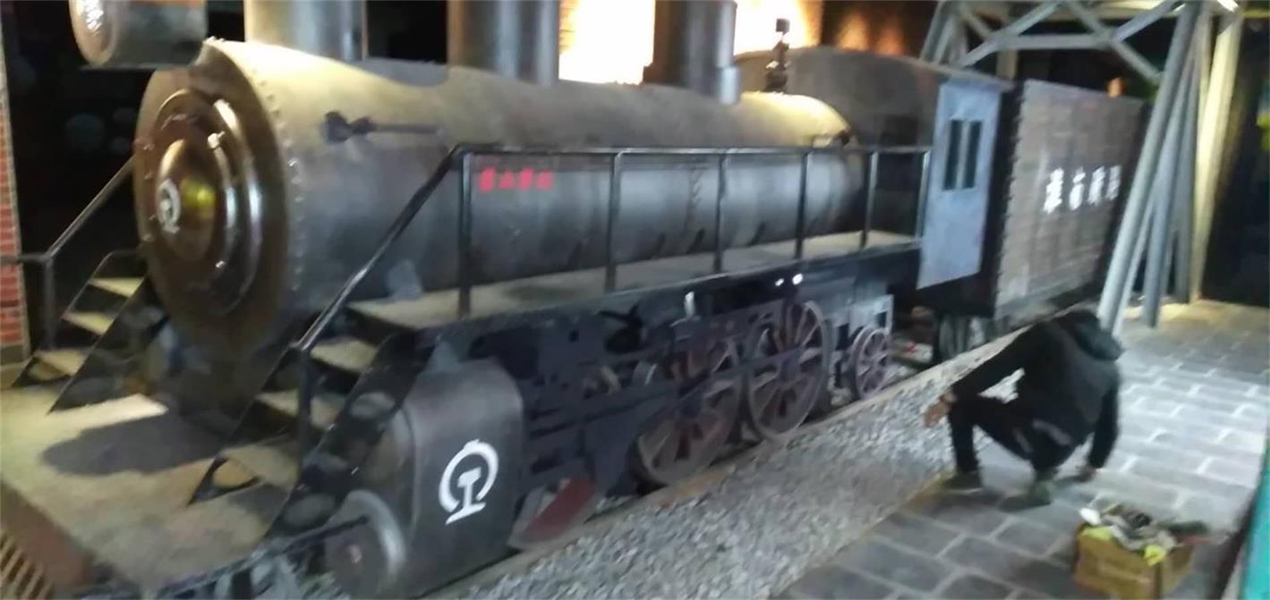 小金县蒸汽火车模型